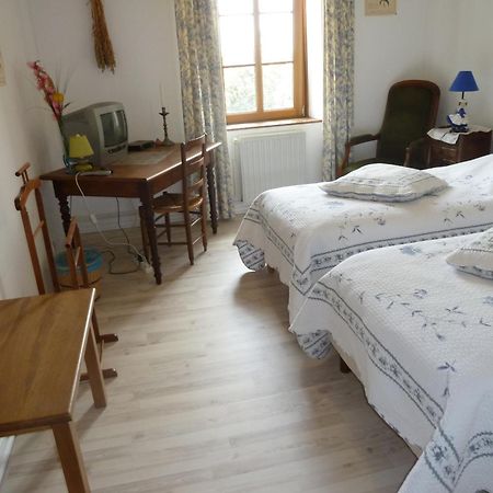 Ferme Du Montheu Bed & Breakfast Dommartin sous Amance Екстериор снимка